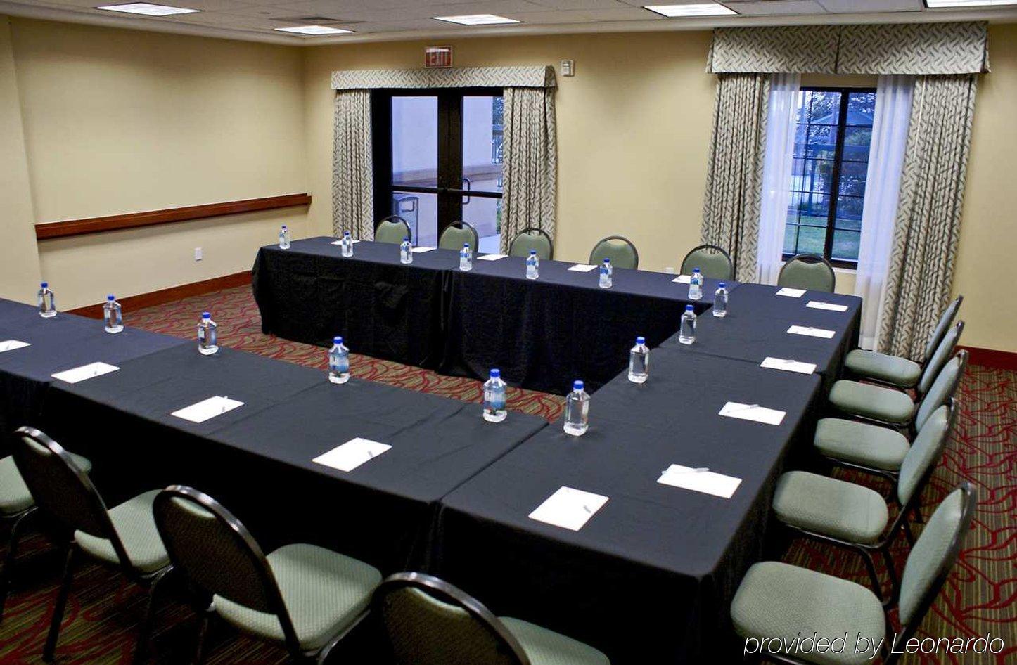 Hampton Inn & Suites Camarillo Servizi foto